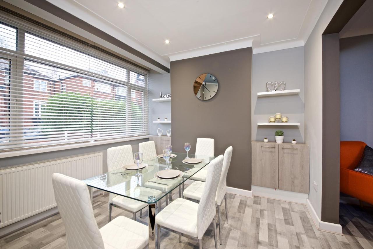 Beautiful Cozy Home With Free Parking Manchester Eksteriør bilde