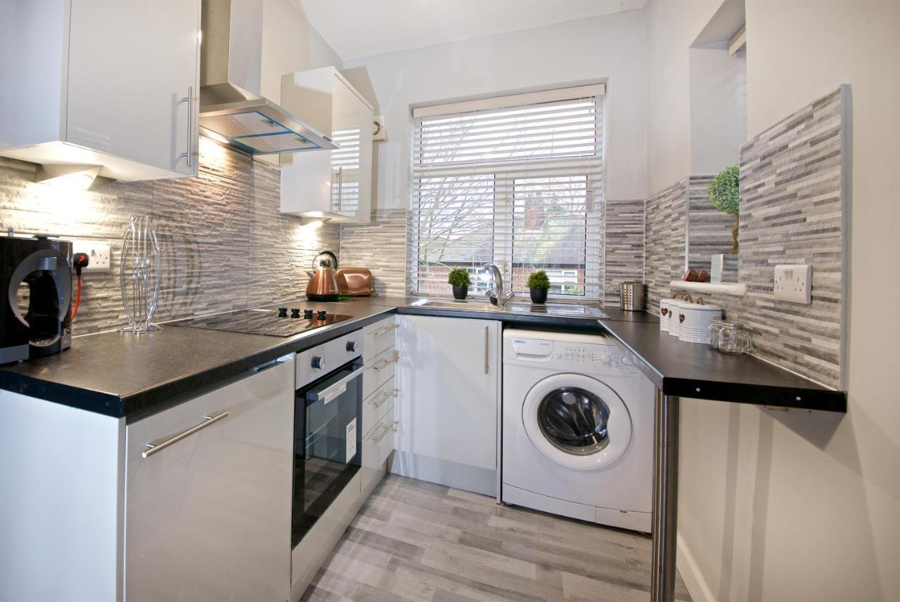 Beautiful Cozy Home With Free Parking Manchester Eksteriør bilde
